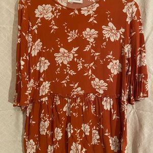 Ces Femme Floral Print Sz M Blouse with gathered loose waist